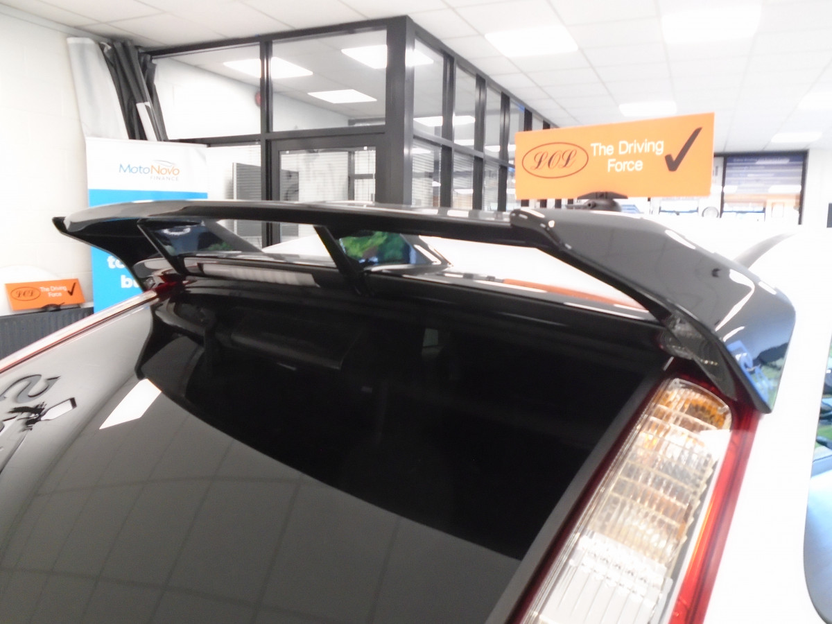 2010 FORD FOCUS 2.5 RS