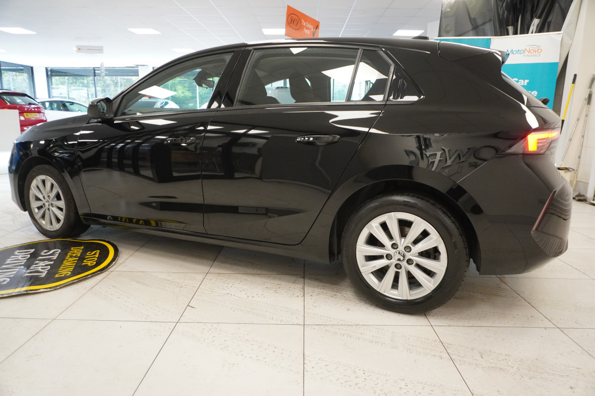 2023 VAUXHALL ASTRA 1.2 TURBO DESIGN (New Model)