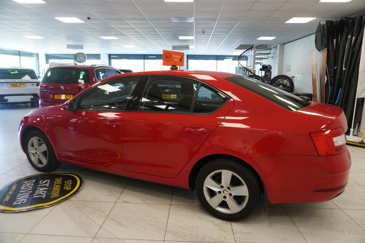 2018 (NOV) SKODA OCTAIVA 1.0 TSi SE