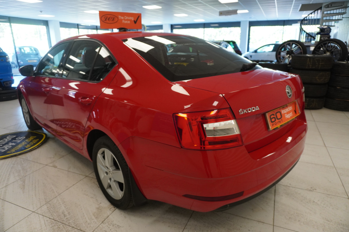 2018 (NOV) SKODA OCTAIVA 1.0 TSi SE