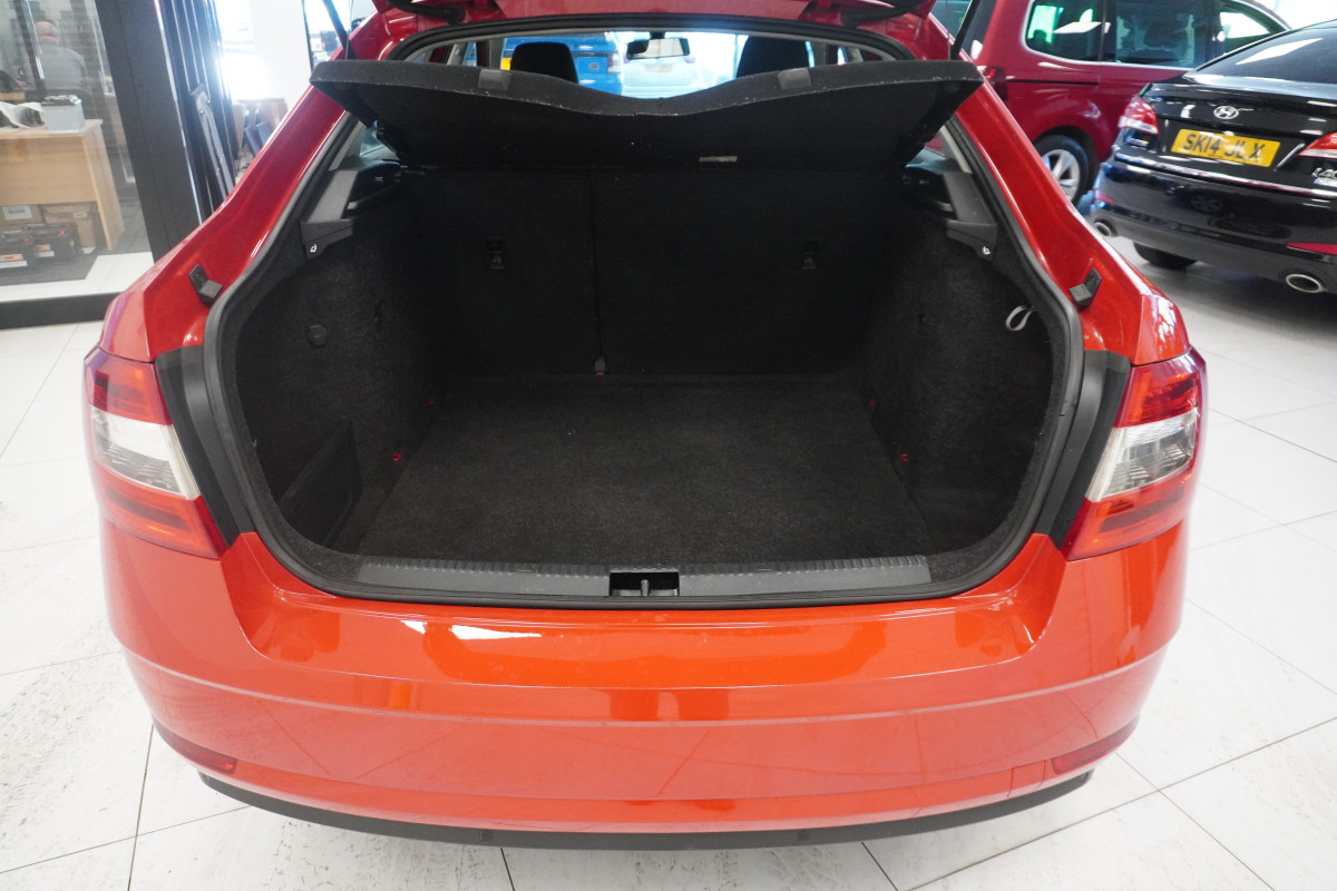 2018 (NOV) SKODA OCTAIVA 1.0 TSi SE