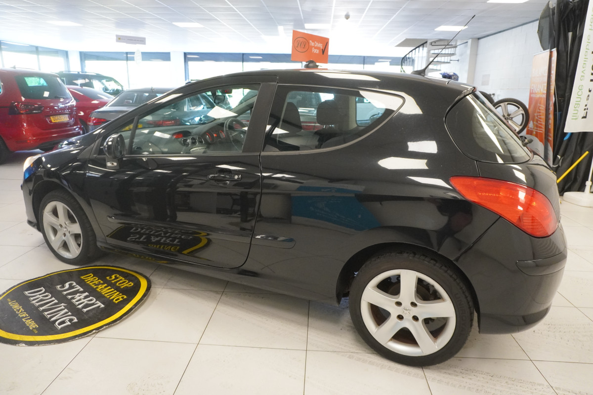 2008 PEUGEOT 308 1.6 HDi SPORT