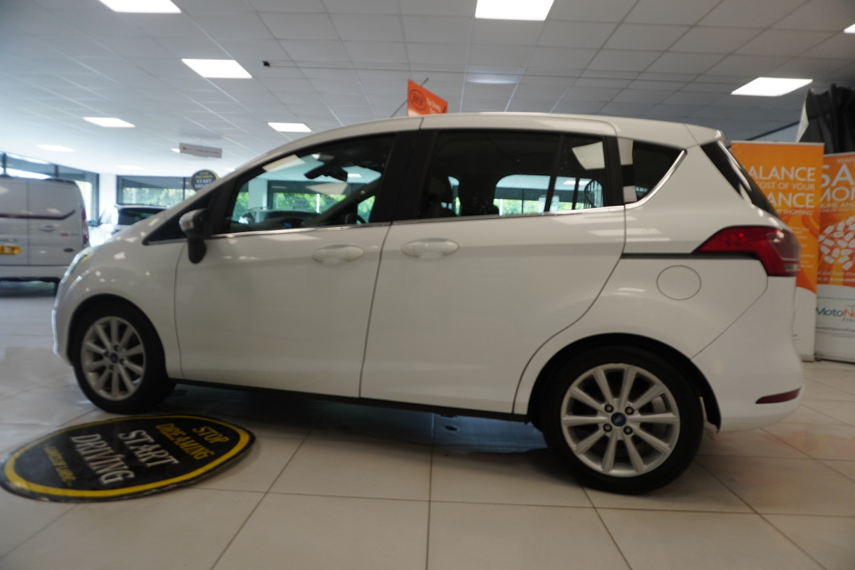 2015 FORD B-MAX 1.6 TDCi TITANIUM — ONLY £20 ROAD TAX