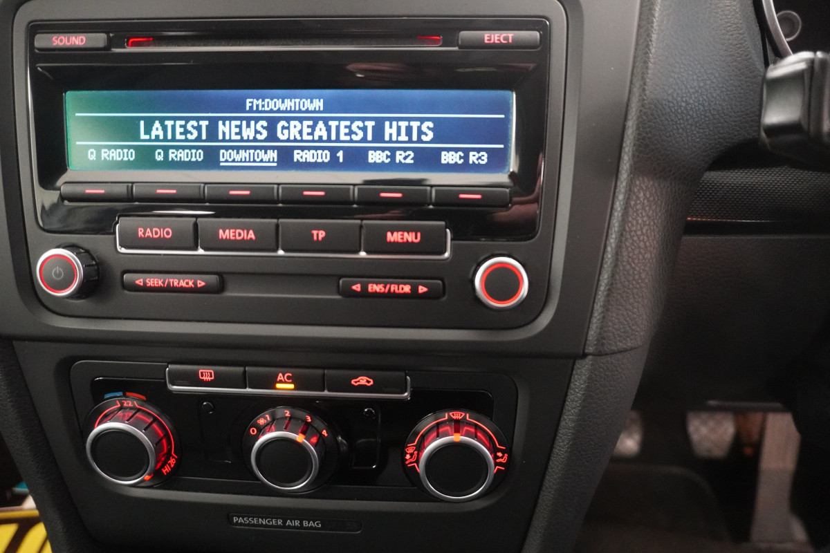 2010 (NOV) VW GOLF 1.6 TDi SE BlueMotion Tech 5 DOOR — JUST HAD NEW FLYWHEEL & CLUTCH KIT FITTED