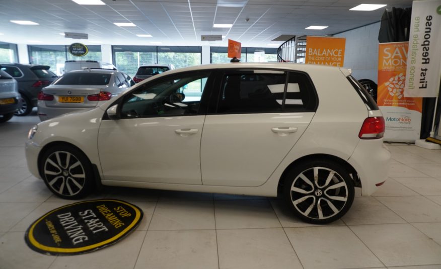2010 (NOV) VW GOLF 1.6 TDi SE BlueMotion Tech 5 DOOR — JUST HAD NEW FLYWHEEL & CLUTCH KIT FITTED