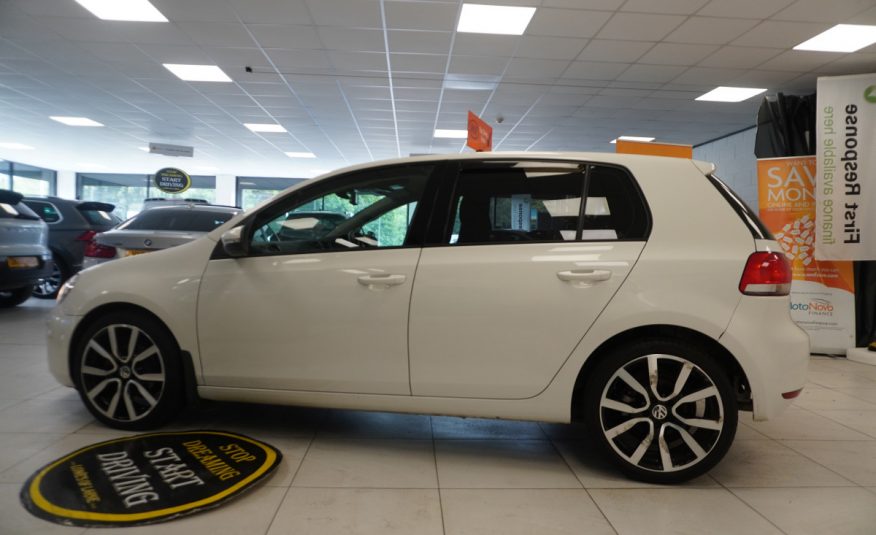 2010 (NOV) VW GOLF 1.6 TDi SE BlueMotion Tech 5 DOOR — JUST HAD NEW FLYWHEEL & CLUTCH KIT FITTED