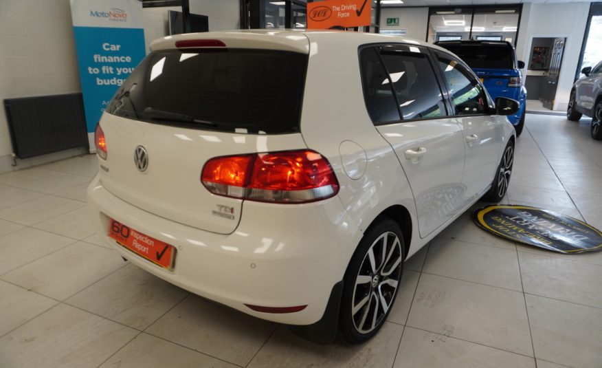 2010 (NOV) VW GOLF 1.6 TDi SE BlueMotion Tech 5 DOOR — JUST HAD NEW FLYWHEEL & CLUTCH KIT FITTED