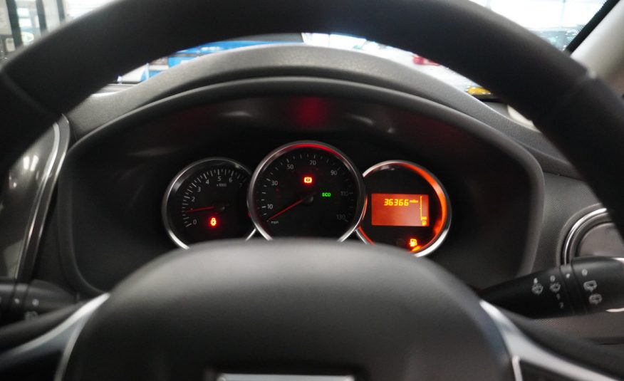 2020 SANDERO STEPWAY 0.9 TCe ESSENTIAL ENERGY with ONLY 36,000 MILES