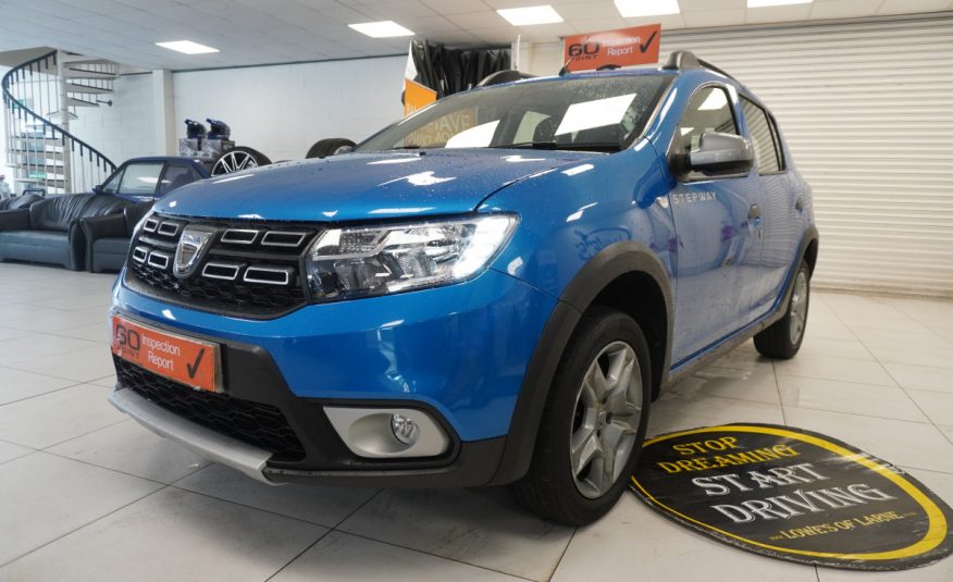 2020 SANDERO STEPWAY 0.9 TCe ESSENTIAL ENERGY with ONLY 36,000 MILES
