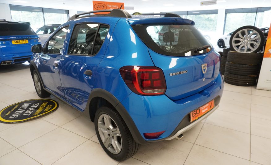 2020 SANDERO STEPWAY 0.9 TCe ESSENTIAL ENERGY with ONLY 36,000 MILES