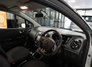 2017 RENAULT CAPTUR 1.2 TCe DYNAMIQUE S NAV with ONLY 77,000 MILES