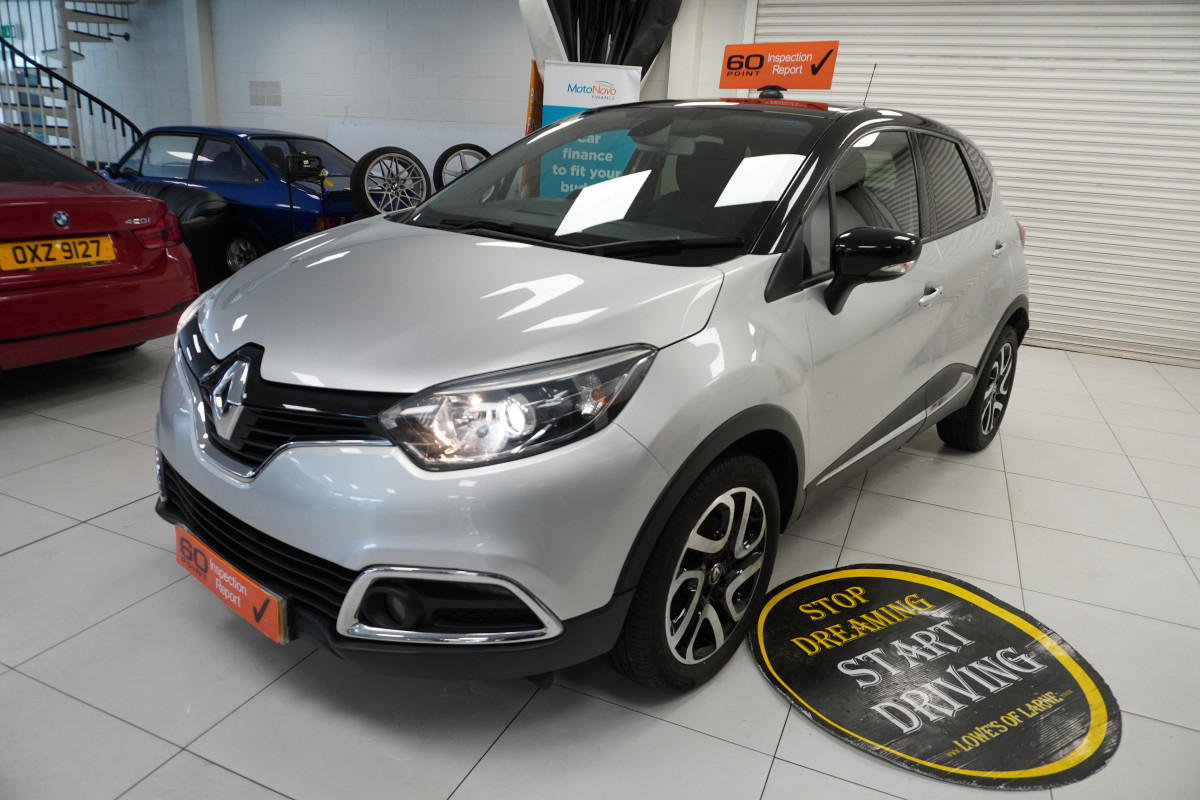 2017 RENAULT CAPTUR 1.2 TCe DYNAMIQUE S NAV with ONLY 77,000 MILES