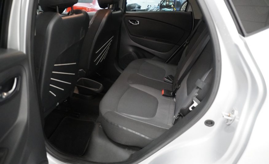 2017 RENAULT CAPTUR 1.2 TCe DYNAMIQUE S NAV with ONLY 77,000 MILES