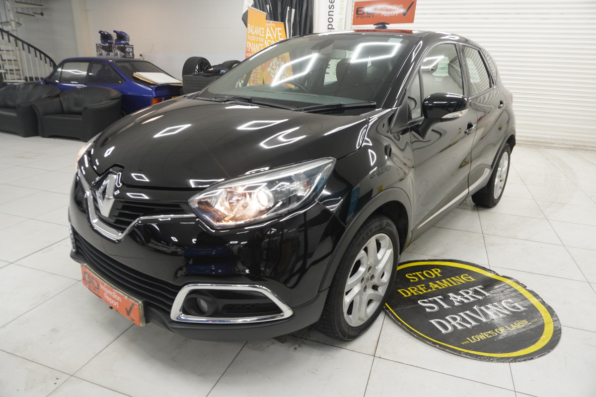 2017 (MAY) RENAULT CAPTUR 0.9 TCe DYNAMIQUE NAV with ONLY 79,000 MILES