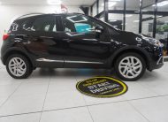 2017 (MAY) RENAULT CAPTUR 0.9 TCe DYNAMIQUE NAV with ONLY 79,000 MILES