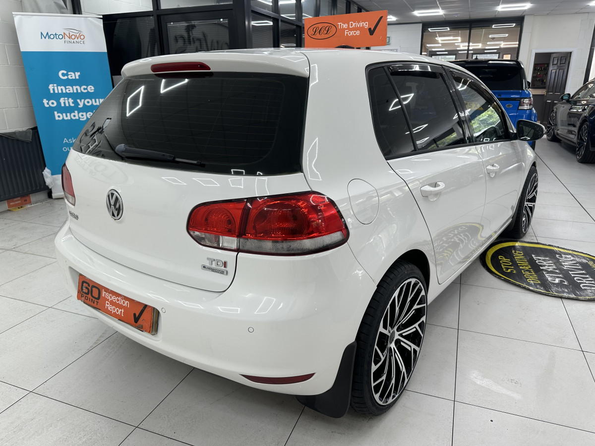 2010 (NOV) VW GOLF 1.6 TDi SE BlueMotion Tech 5 DOOR — JUST HAD NEW FLYWHEEL & CLUTCH KIT FITTED