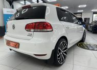 2010 (NOV) VW GOLF 1.6 TDi SE BlueMotion Tech 5 DOOR — JUST HAD NEW FLYWHEEL & CLUTCH KIT FITTED