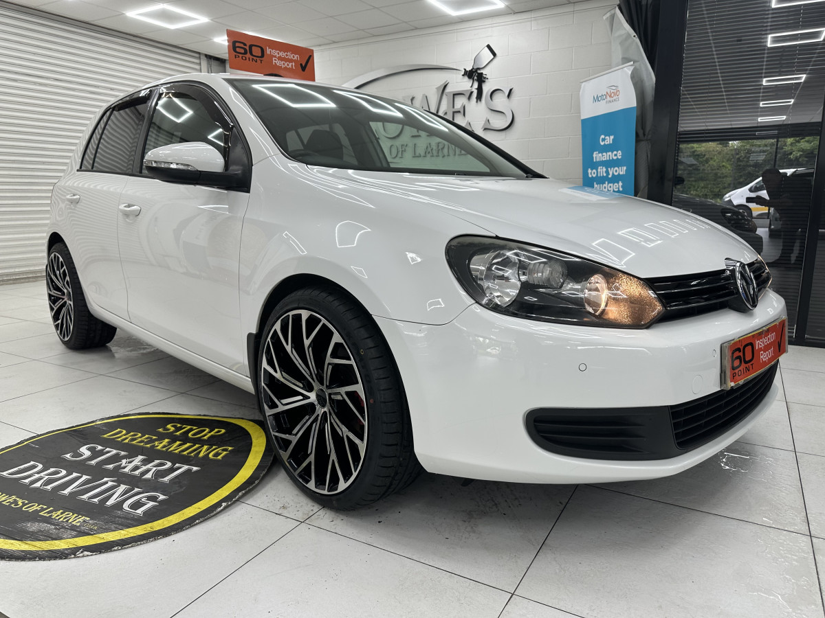 2010 (NOV) VW GOLF 1.6 TDi SE BlueMotion Tech 5 DOOR — JUST HAD NEW FLYWHEEL & CLUTCH KIT FITTED