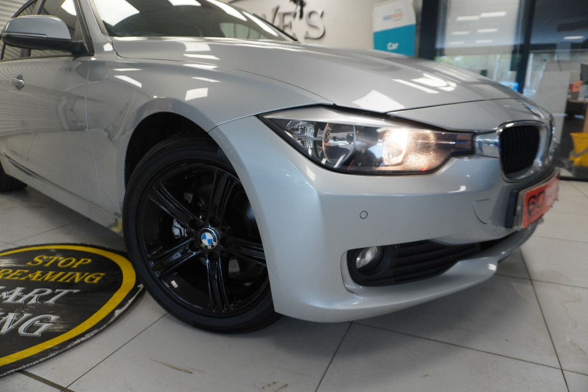 2015 BMW 320D SE XDRIVE AUTO with ONLY 84,000 MILES — BLACK LEATHER & SUNROOF