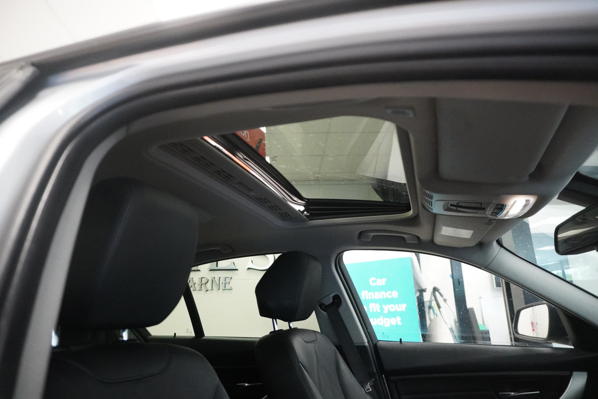 2015 BMW 320D SE XDRIVE AUTO with ONLY 84,000 MILES — BLACK LEATHER & SUNROOF