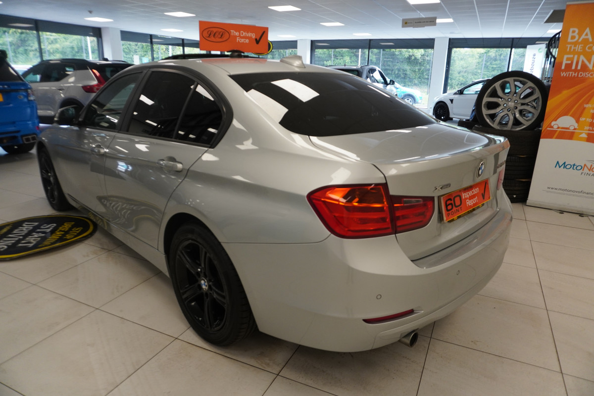 2015 BMW 320D SE XDRIVE AUTO with ONLY 84,000 MILES — BLACK LEATHER & SUNROOF