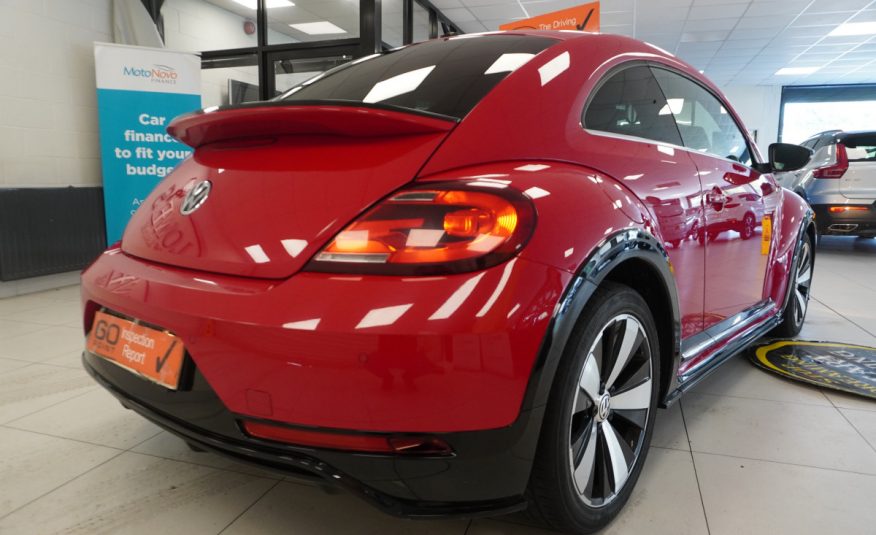 2016 (SEPT) VW BEETLE 2.0 TDi BMT R-LINE — STUNNING CAR and VERY HARD TO FIND