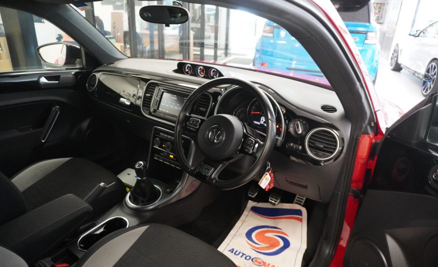 2016 (SEPT) VW BEETLE 2.0 TDi BMT R-LINE — STUNNING CAR and VERY HARD TO FIND