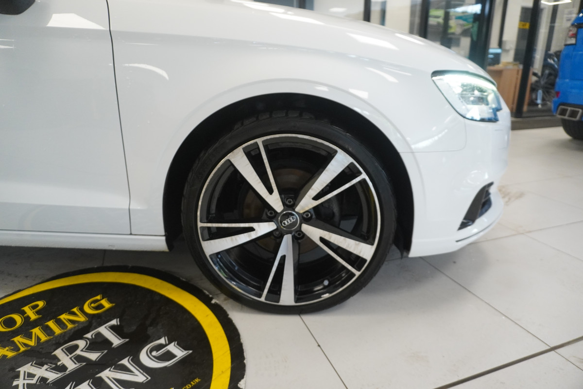 2017 (DEC) AUDI A3 1.6 TDi SPORT 4 DOOR SALOON in WHITE with 19″ ALLOYS