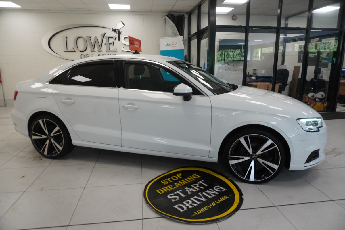 2017 (DEC) AUDI A3 1.6 TDi SPORT 4 DOOR SALOON in WHITE with 19″ ALLOYS
