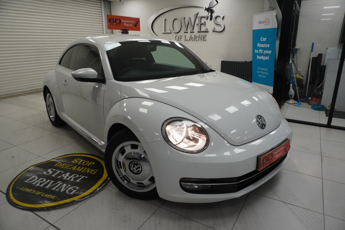 2016 (JULY) VW BEETLE 2.0 TDi BMT DESIGN AUTOMATIC ONLY 56K — STUNNING CAR and VERY HARD TO FIND