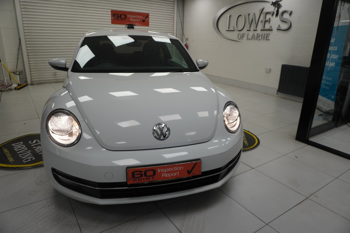2016 (JULY) VW BEETLE 2.0 TDi BMT DESIGN AUTOMATIC ONLY 56K — STUNNING CAR and VERY HARD TO FIND