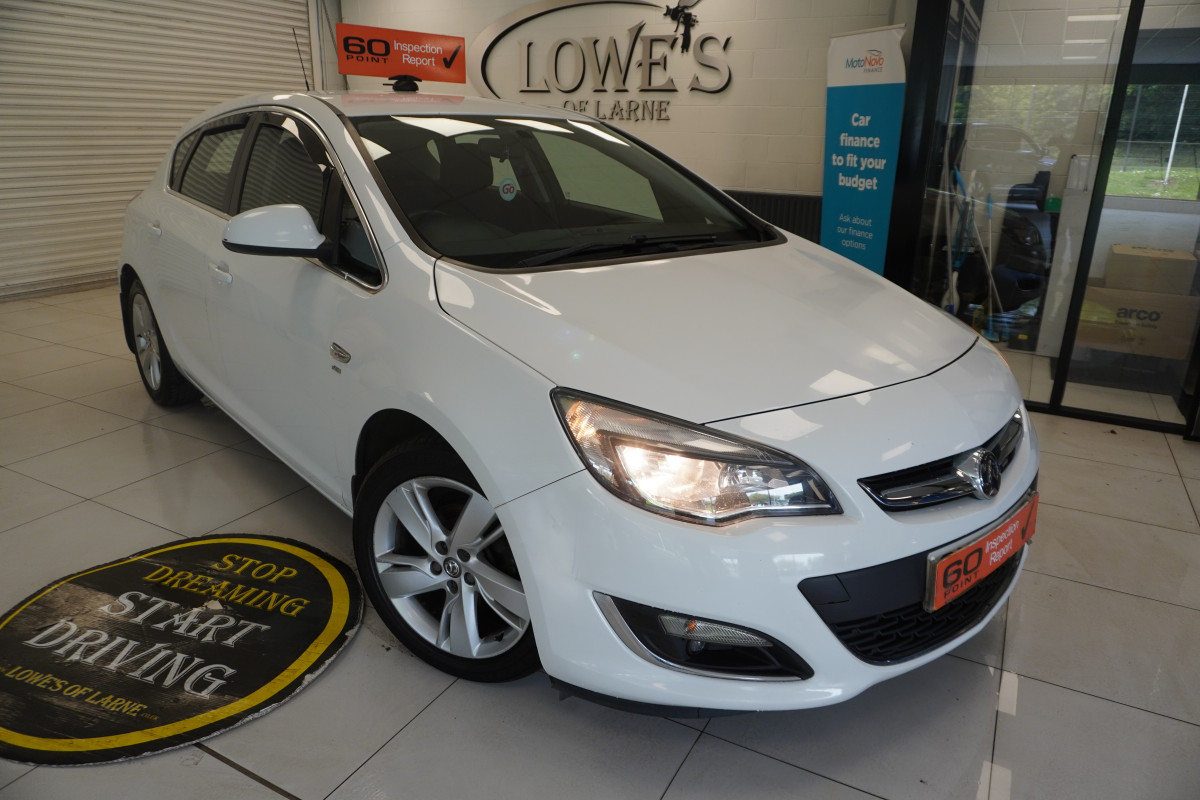 2015 VAUXHALL ASTRA 1.4 SRi 5 Door — GREAT FIRST CAR — ONLY 80K