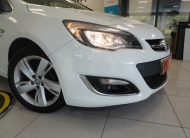 2015 VAUXHALL ASTRA 1.4 SRi 5 Door — GREAT FIRST CAR — ONLY 80K