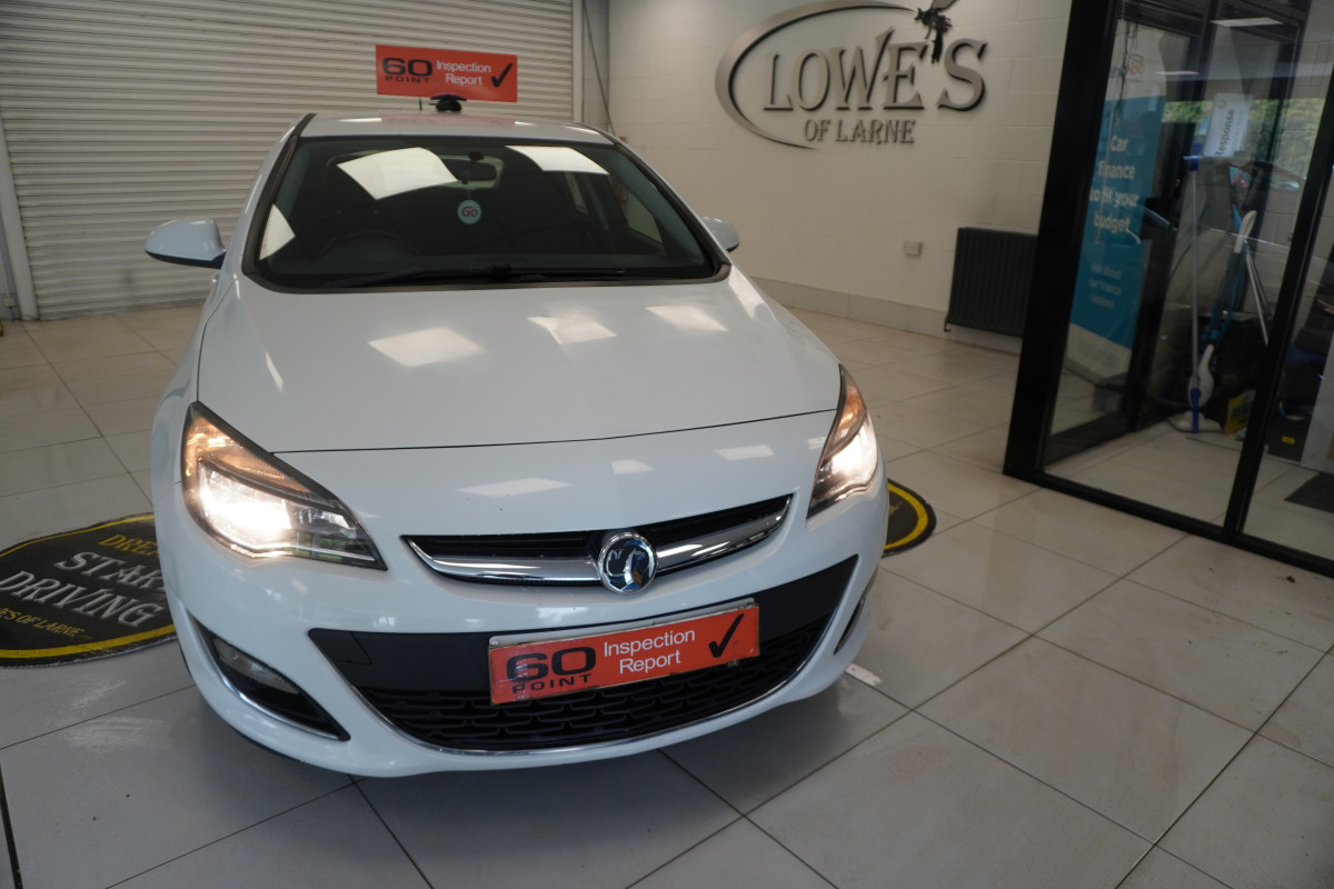 2015 VAUXHALL ASTRA 1.4 SRi 5 Door — GREAT FIRST CAR — ONLY 80K