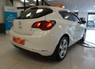 2015 VAUXHALL ASTRA 1.4 SRi 5 Door — GREAT FIRST CAR — ONLY 80K