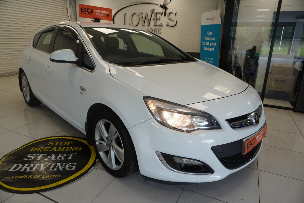 2015 VAUXHALL ASTRA 1.4 SRi 5 Door — GREAT FIRST CAR — ONLY 80K