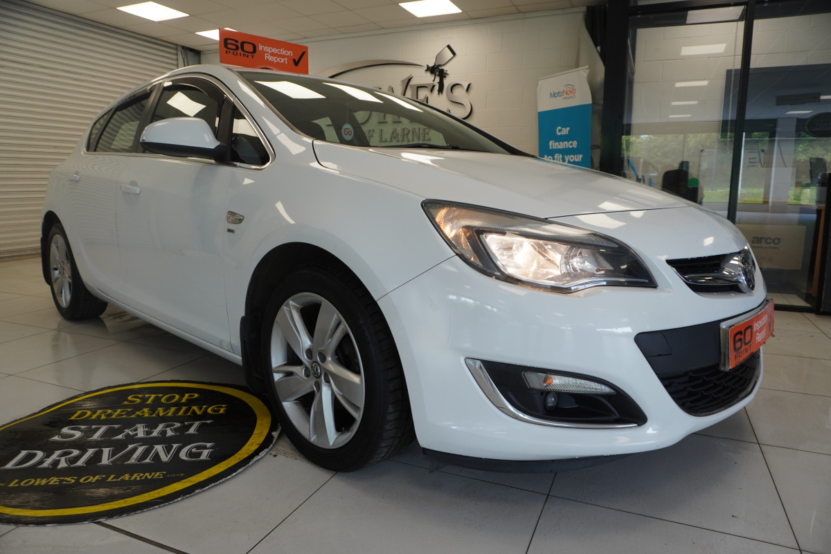 2015 VAUXHALL ASTRA 1.4 SRi 5 Door — GREAT FIRST CAR — ONLY 80K