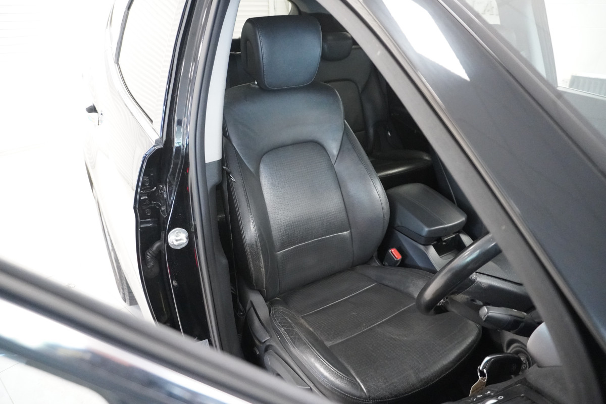 2015 HYUNDAI SANTA FE 2.2 CRDi PREMIUM with SAT NAV, BLACK LEATHER, REAR CAMERA — 7 SEATER