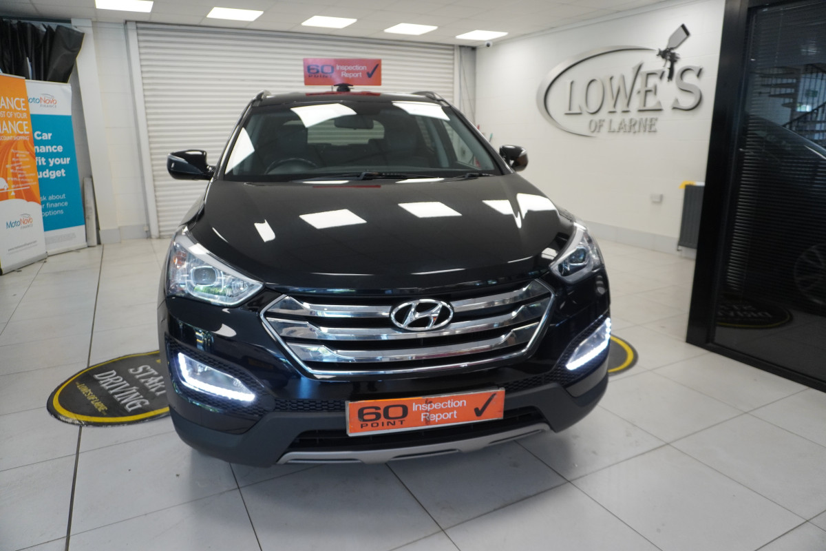 2015 HYUNDAI SANTA FE 2.2 CRDi PREMIUM with SAT NAV, BLACK LEATHER, REAR CAMERA — 7 SEATER
