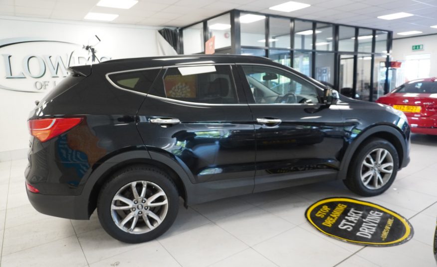 2015 HYUNDAI SANTA FE 2.2 CRDi PREMIUM with SAT NAV, BLACK LEATHER, REAR CAMERA — 7 SEATER