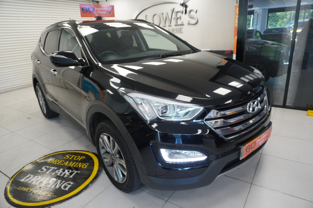 2015 HYUNDAI SANTA FE 2.2 CRDi PREMIUM with SAT NAV, BLACK LEATHER, REAR CAMERA — 7 SEATER