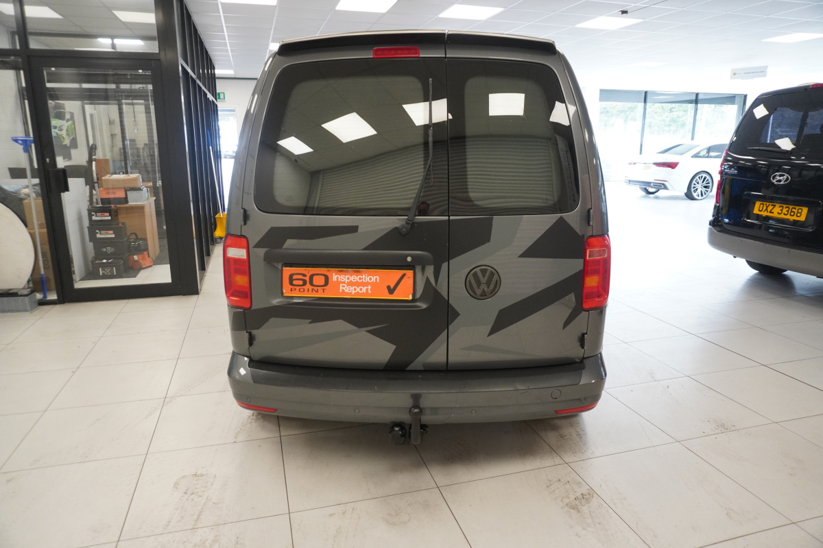 2017 (NOV) VW CADDY 2.0 TDi BlueMOTION TECH TRENDLINE (AC) — BODY KITTED with CAMO DECAL KIT — NO VAT