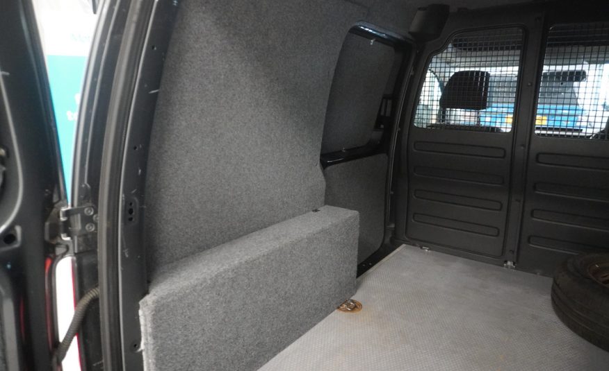 2017 (NOV) VW CADDY 2.0 TDi BlueMOTION TECH TRENDLINE (AC) — BODY KITTED with CAMO DECAL KIT — NO VAT
