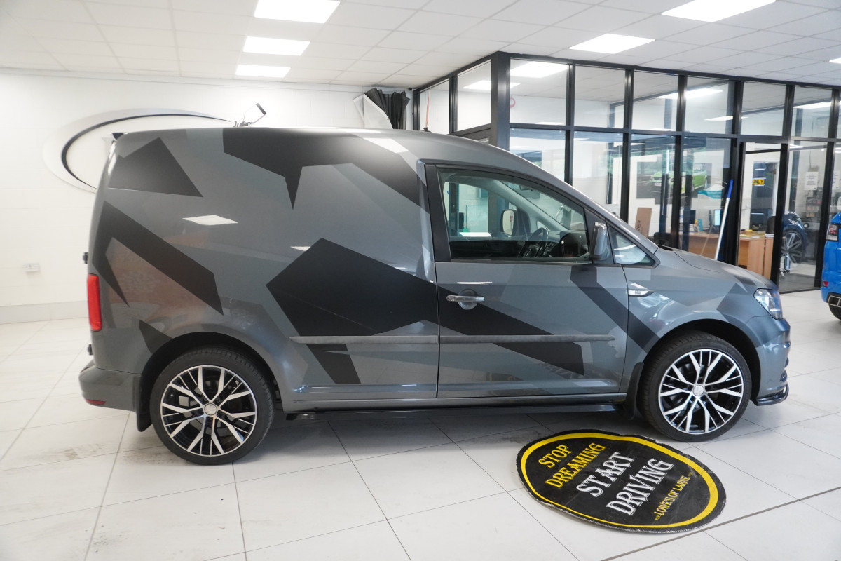 2017 (NOV) VW CADDY 2.0 TDi BlueMOTION TECH TRENDLINE (AC) — BODY KITTED with CAMO DECAL KIT — NO VAT