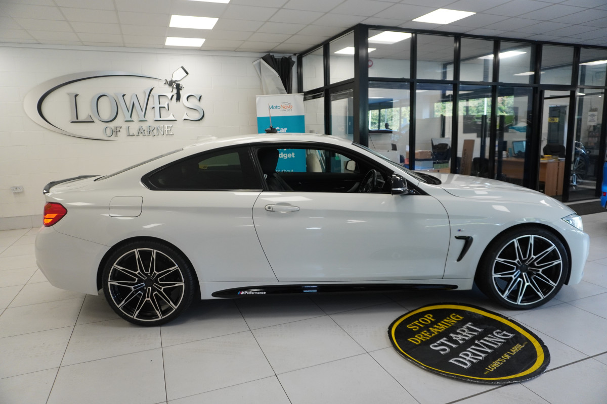 2017 BMW 420D M SPORT COUPE with LEATHER — ONLY 85K