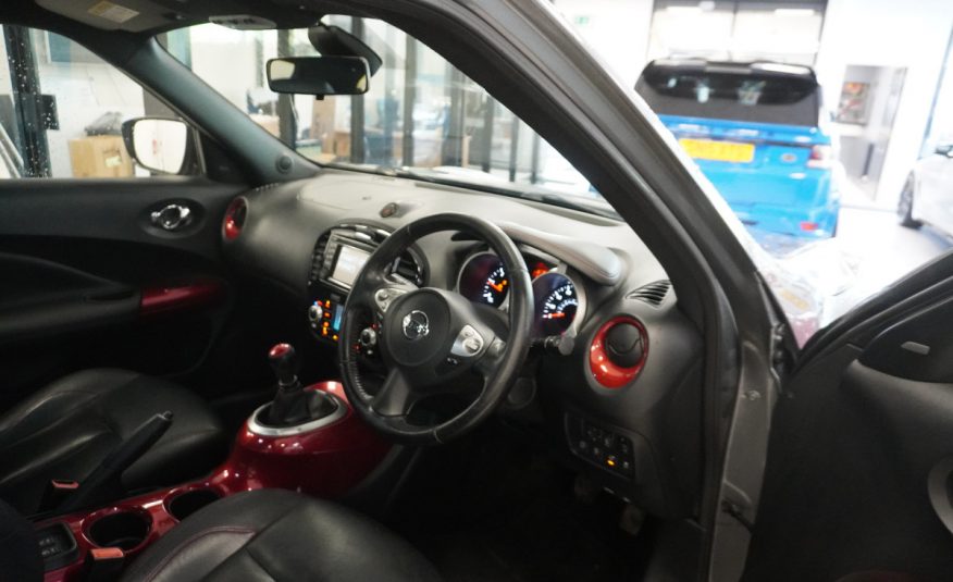 2015 (SEPT) NISSAN JUKE 1.5 DCi TEKNA with BLACK LEATHER, SAT NAV