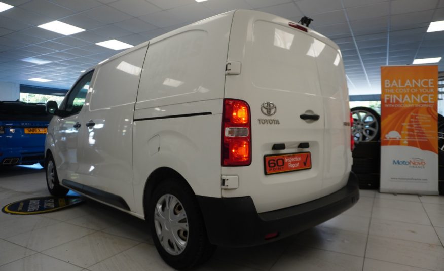 2019 TOYOTA PROACE 1.6D ACTIVE 6 DOOR — ONLY 45K — NO VAT — (NO VRT IF TAKING IT SOUTHERN IRELAND)