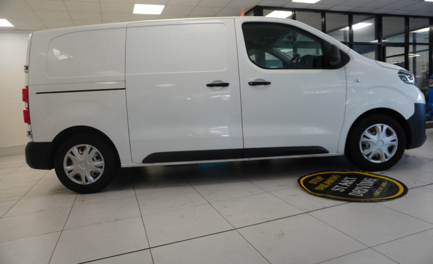 2019 TOYOTA PROACE 1.6D ACTIVE 6 DOOR — ONLY 45K — NO VAT — (NO VRT IF TAKING IT SOUTHERN IRELAND)