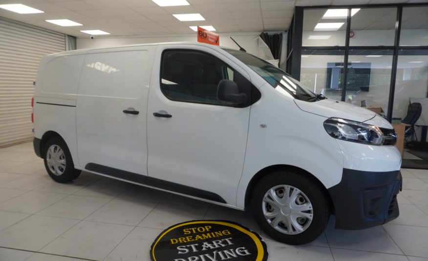 2019 TOYOTA PROACE 1.6D ACTIVE 6 DOOR — ONLY 45K — NO VAT — (NO VRT IF TAKING IT SOUTHERN IRELAND)