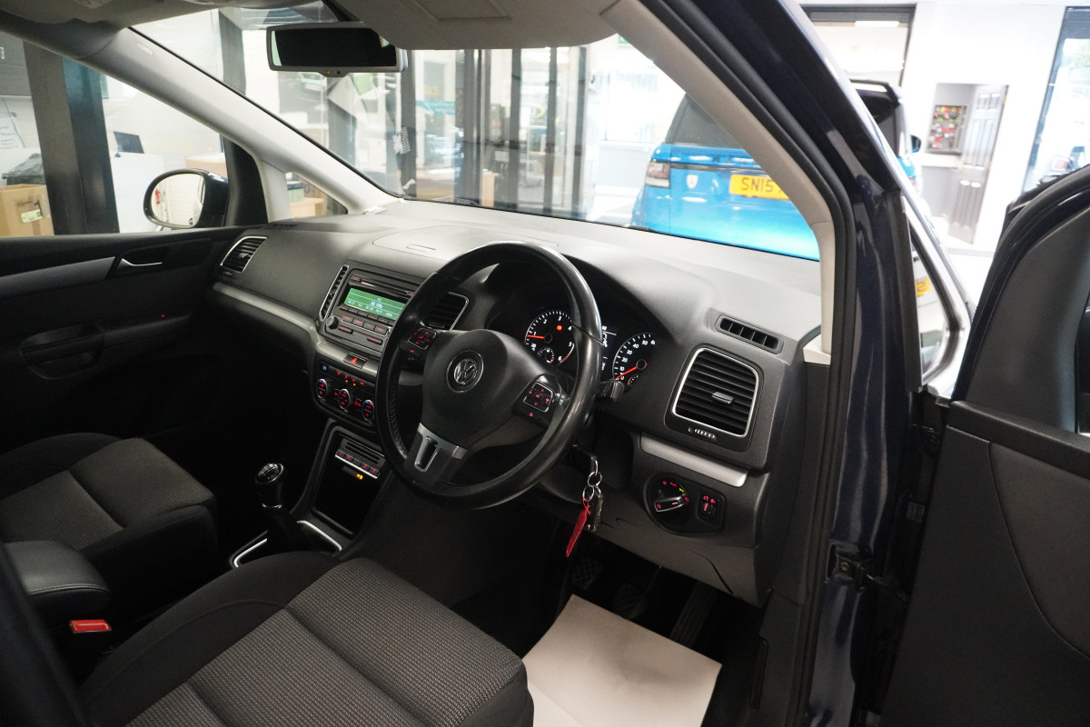 2014 (AUG) VW SHARAN 2.0 TDi SE BlueMOTION 7 SEATER — JUST HAD NEW FLYWHEEL AND CLUTCH KIT